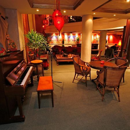 Granados Park Hotel 亚松森 外观 照片