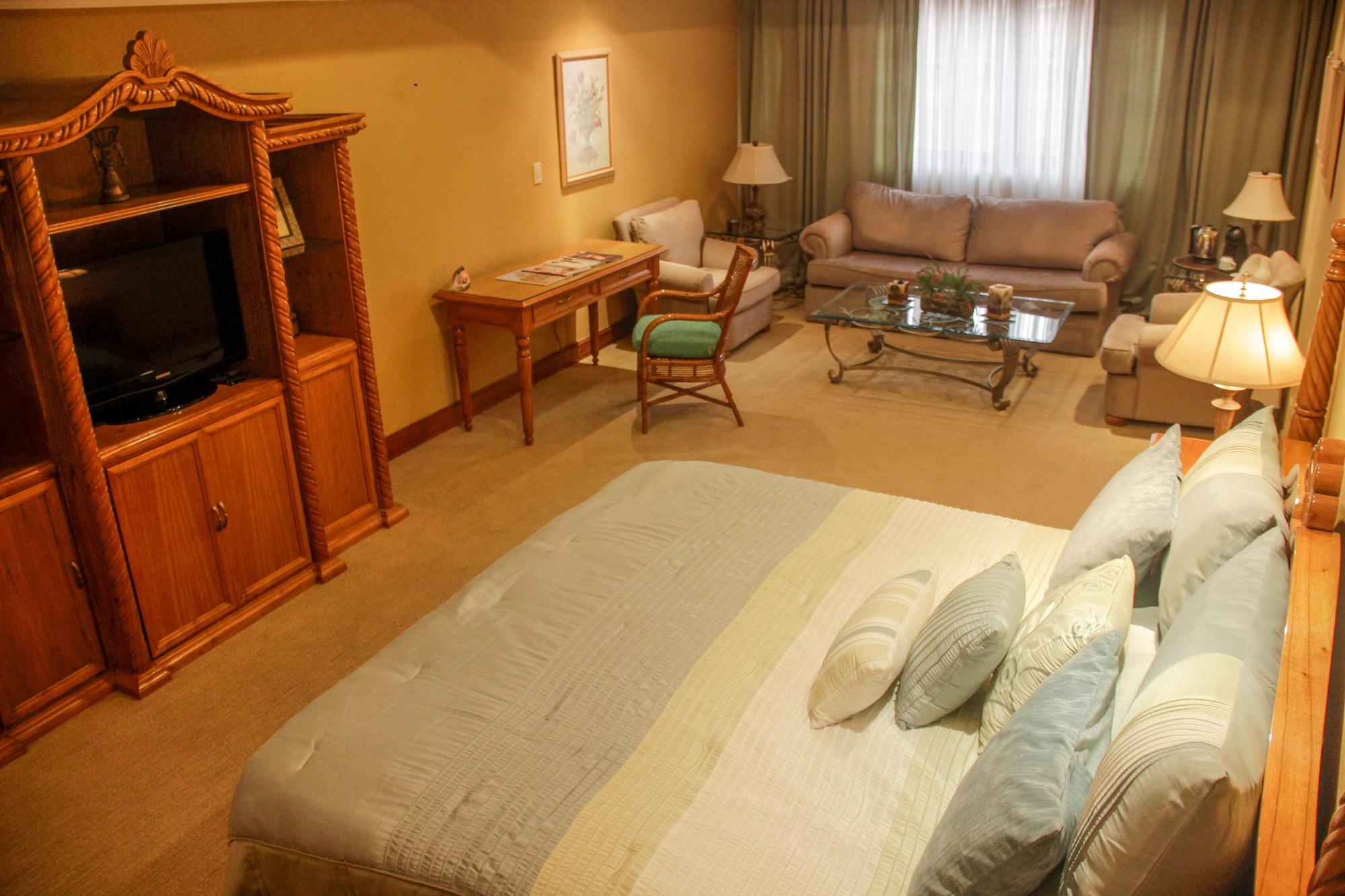 Granados Park Hotel 亚松森 外观 照片