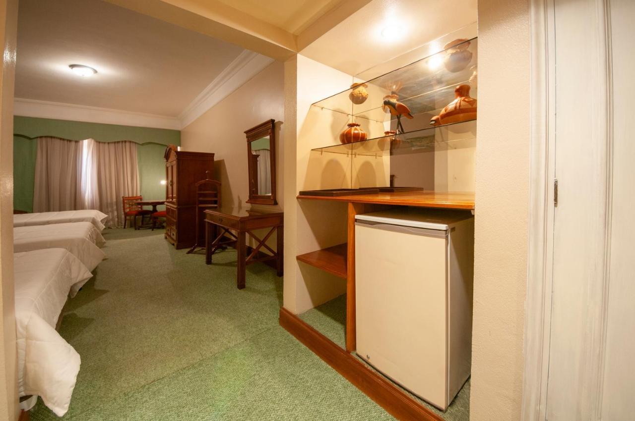 Granados Park Hotel 亚松森 外观 照片