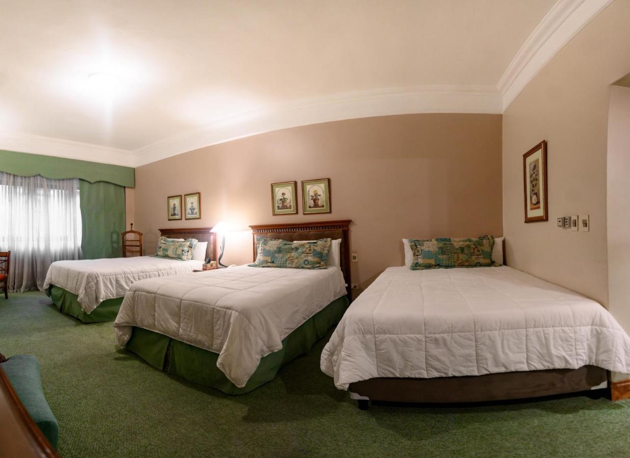 Granados Park Hotel 亚松森 外观 照片