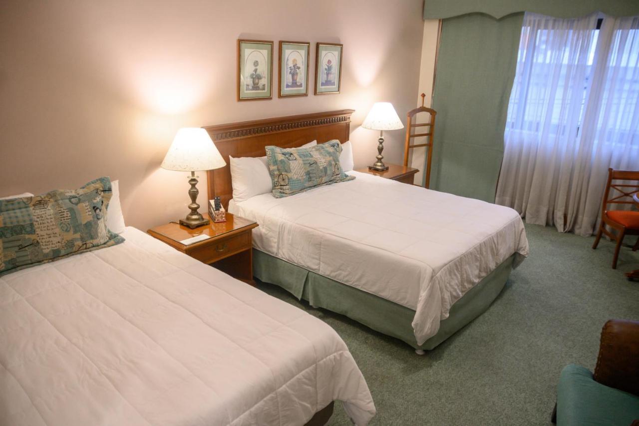Granados Park Hotel 亚松森 外观 照片