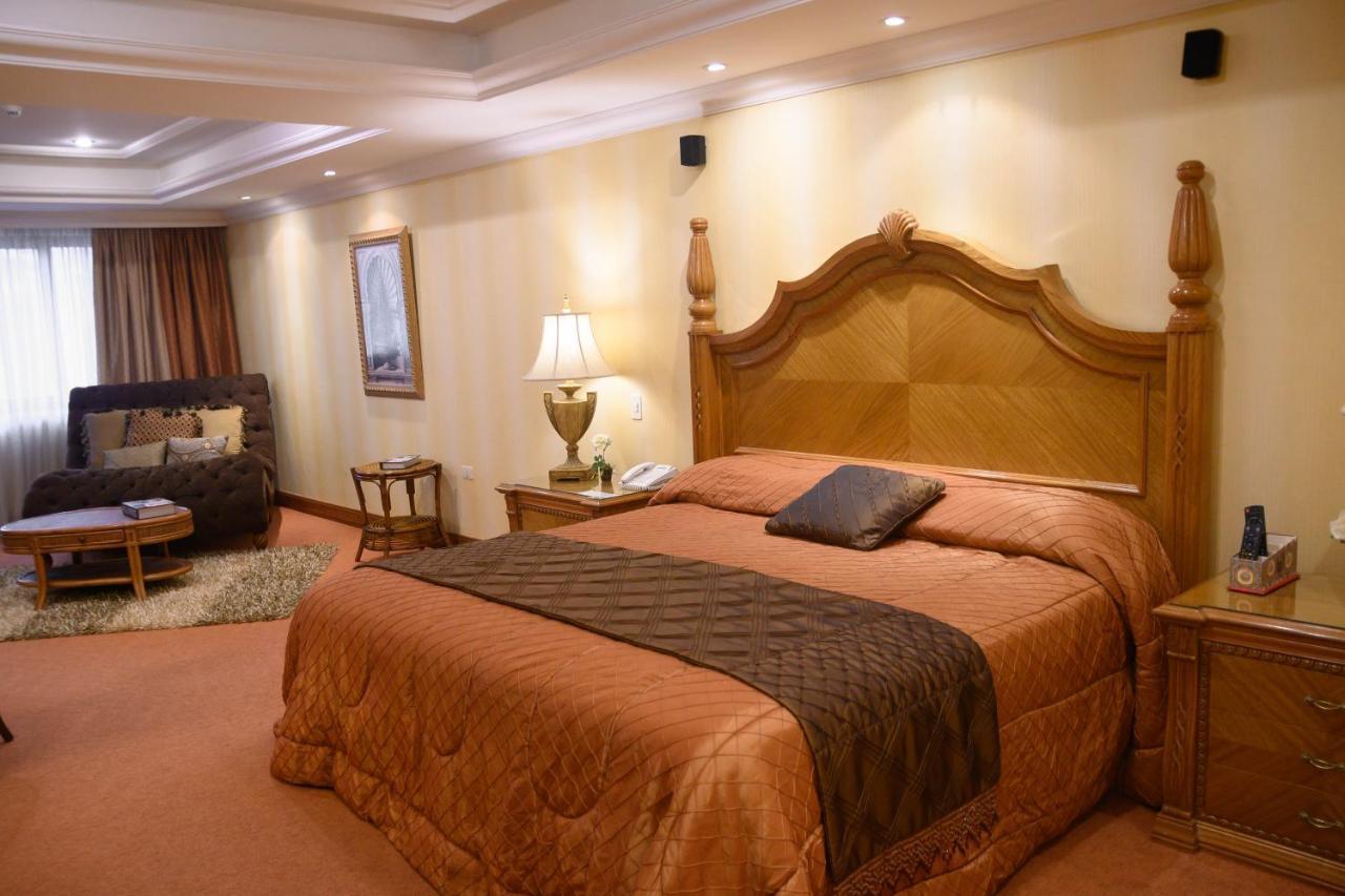 Granados Park Hotel 亚松森 外观 照片
